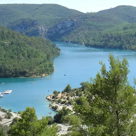 Дом отдыха Domaine Du Lacs D'Amour *
